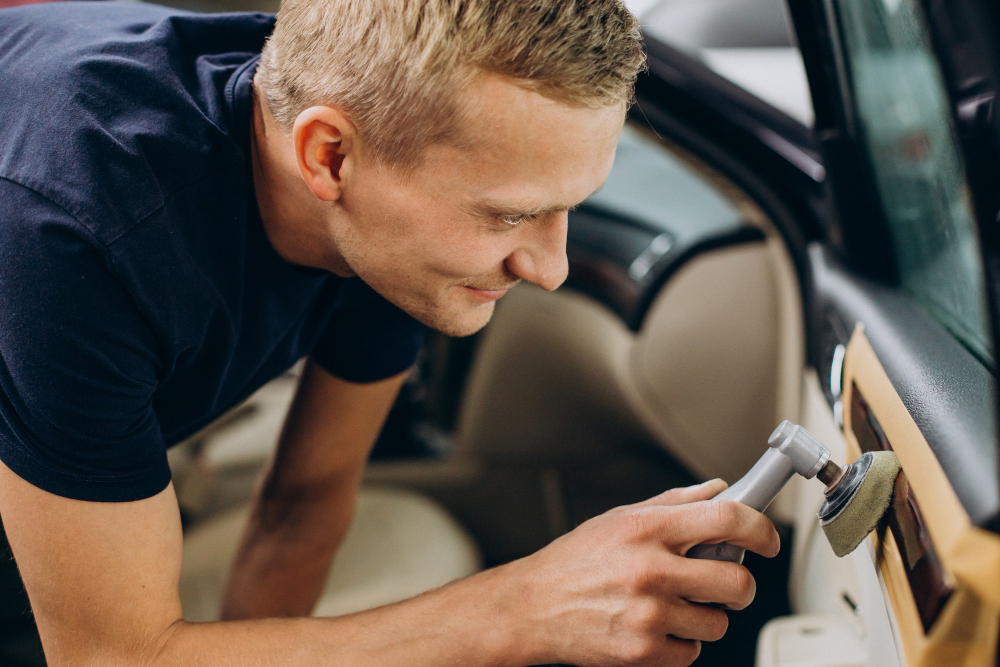 Read more about the article Your 2025 Guide to Finding a Reliable Car Key Locksmith Nearby